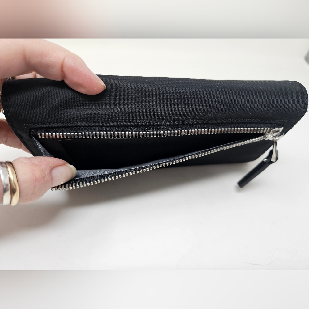 Tuni Wallet - Picture 5 of 8